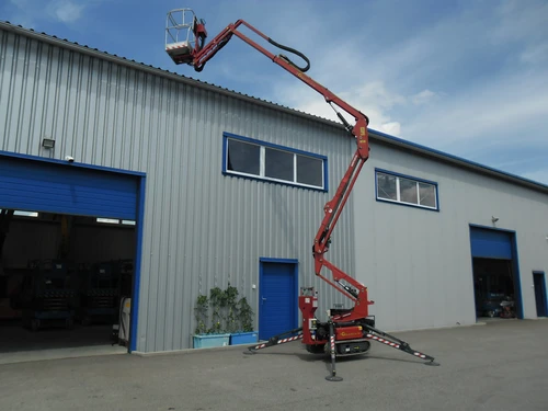 SAM -nůžkové plošiny